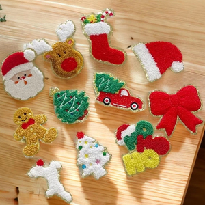 <span class=keywords><strong>2025</strong></span> Mới Đến Kỳ Nghỉ Thiết Kế Thêu Các Bản Vá Lỗi Tùy Chỉnh Thời Trang Gingerbread Người Đàn Ông Santa Sắt Trên Phim Hoạt Hình Chenille Vá Giáng Sinh - Product Image 5