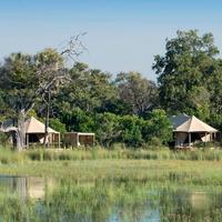 Tente de camping de luxe à trois sommets en acier avec salle de bain pour safari, Airbnb, hôtel