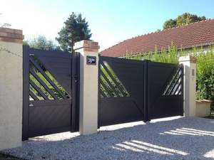 Modèle d'ouverture automatique découpé au <span class=keywords><strong>laser</strong></span> de porte de clôture de jardin en aluminium coulissante de cour pour des villas - Product Image 2