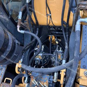 Excavatrice Hyundai R485LVS d'occasion de haute qualité, modèle 2022, provenance Corée du Sud, poids opérationnel 48T, godet 2,2m, moteur, pompe, engrenages - Product Image 6