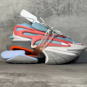 Chaussures de sport classiques respirantes, chaussures de marche de luxe antidérapantes à semelle épaisse, chaussures au design original de haute qualité - Product Image 1