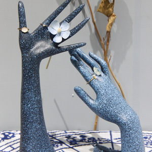 Tùy Chỉnh Màu Xanh Chất Liệu Nhựa Đồ Trang Sức Đứng Hiển Thị Chủ Vòng Đeo Tay Vòng Bông Tai Vòng Cổ Cổ Container Cổ Bust Hiển Thị - Product Image 4