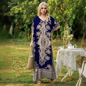 Livraison gratuite Nouvelle tunique d'été pour femmes Dashiki avec broderie florale Grande taille Coupe ample pour les vacances à la plage - Product Image 2
