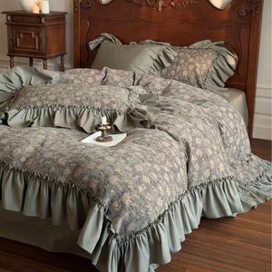 Ensemble de couette en jacquard français tout coton rembourré de laine <span class=keywords><strong>Saison</strong></span> d'automne Résistant à l'eau 300 fils 4 pièces de literie - Product Image 2