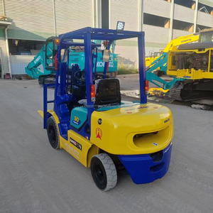 Japanse motor optionele hydraulische handbediende vorkheftruck Komatsu <span class=keywords><strong>3</strong></span>-tons diesel vorkheftruck met 3000 kg capaciteit - Product Image 6