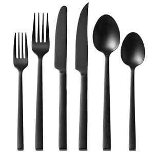 Juego de Cubiertos Allahome de Acero Inoxidable Resistente, Hechos a Mano, con Acabado Negro Satinado, Aptos para Lavavajillas, Estilo Contemporáneo - Product Image 1