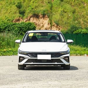 Nouvelles voitures 2025 en gros : Hyundai Elantra 2023 1.5T CVT GLX Essence, compacte chinoise, excellente performance, voitures essence neuves - Product Image 4