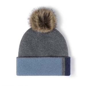 Bonnet tricoté épais et chaud pour femme, avec pompon, idéal pour l'automne et l'hiver, pour l'extérieur - Product Image 5