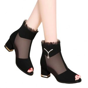 Sandales à talons hauts compensés pour femmes, style coréen, à bout ouvert et ajourées, polyvalentes, en maille et velours fin - Product Image 2