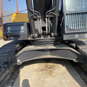 รถขุดตีนตะขาบ Volvo EC300 มือสอง ขนาด 30 ตัน รุ่นปี 2024 พร้อมระบบ PLC ปั๊ม เครื่องยนต์ เกียร์ มอเตอร์ แบริ่ง และชุดเกียร์ ขาย - Product Image 3