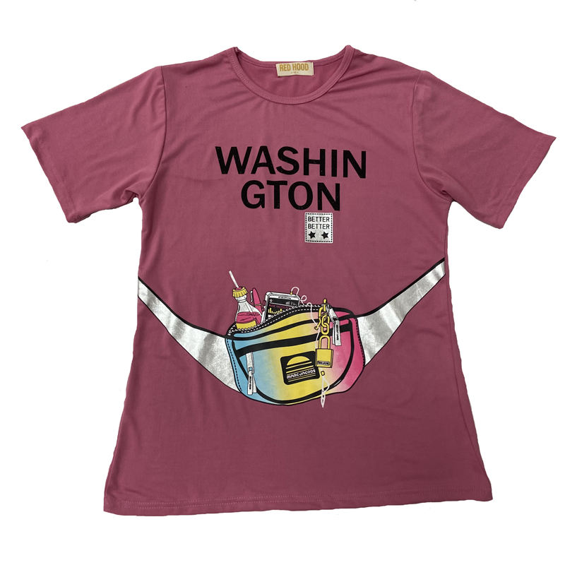 สีแดงม่วง