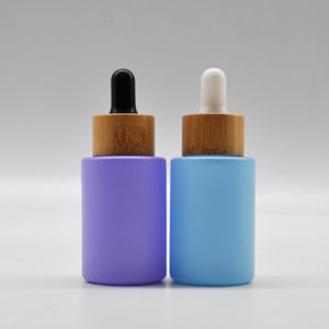 Botella de Vidrio Vacía de 30 ml con Tapa de Bambú, Estilo Macaron, Hombro Plano, con Gotero, para Esencia Exfoliante - Product Image 2