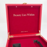 Logo personnalisé MDF en bois rouge en cuir Oud arabe femme coffret de parfum coffrets emballage de parfum de luxe avec Led