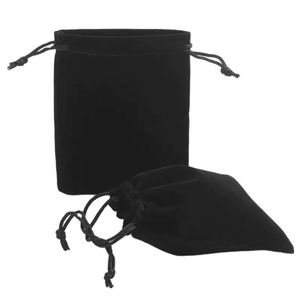 Sacs en velours noir pour bijoux, pochettes à cordon en velours, sacs cadeaux pour bagues, colliers, bracelets, boucles d'oreilles, porte-clés - Product Image 3