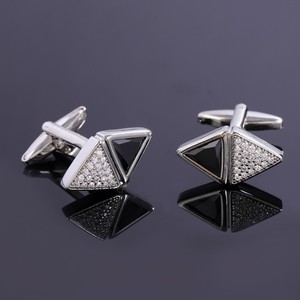 2024 Mới Thời Trang Người Đàn Ông Của Đôi Tam Giác Zircon Hợp Kim <span class=keywords><strong>Cufflinks</strong></span> Ánh Sáng Sang Trọng Tốt Phù Hợp Với Phụ Kiện Kỷ Niệm Tất Cả Các Trận Đấu - Product Image 5