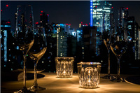 Lampe de table LED moderne en aluminium, rechargeable par USB, à commande tactile, à intensité variable, étanche IP54, pour hôtels et restauration