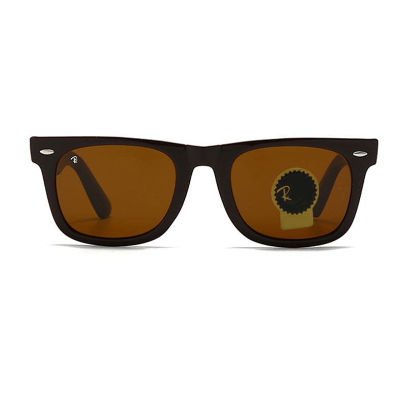 Monture marron, verres marron