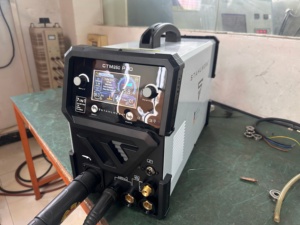 Máy hàn MIG bán tự động màn hình LCD Inverter STAHLWERK CTM250 PRO, chức năng xung kép, nâng TIG, MMA cho nhôm, hàng mới về - Product Image 2