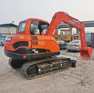 Excavadora Doosan DX75-9C usada con 1 año de garantía, en condiciones casi nuevas, verificada por CE y EPA, excavadora Doosan DX75-9C de segunda mano de 7 toneladas - Product Image 1