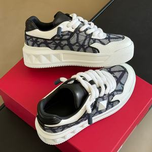 Nouvelles baskets plateforme Monogram Color Block 2026 pour femme – Chaussures de skate décontractées respirantes et tendance pour la marche quotidienne - Product Image 4