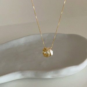 Custom PVD Gold Plated Fashion Waterproof Stainless Steel Dainty Flower Necklace for Women Jewelry - Product Image 3