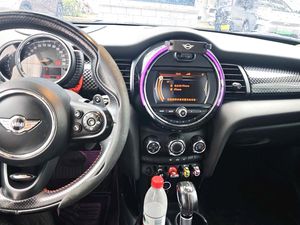 <span class=keywords><strong>BMW</strong></span> <span class=keywords><strong>MINI</strong></span> <span class=keywords><strong>Cooper</strong></span> S 2.0T essence automatique d'occasion à faible kilométrage, conduite à gauche, vente en gros de voitures d'occasion - Product Image 6