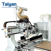Machine de découpe de cadres photo CNC contrôlée par PLC Taiyan, moteur, largeur de coupe 88 cm, puissance 12 kW, longueur de table de coupe 350 cm, 45