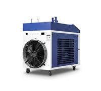 Machine de nettoyage au laser à fibre continue portative de 6000 W, haute puissance, pour l'élimination de la rouille et de la peinture sur métal, usage industriel