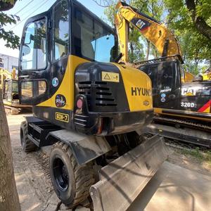 Vente flash : Mini-excavatrice à roues d'occasion coréenne 6t hyundai 60w-7, hyundai 60-7 70 80 90 Excavatrices d'occasion en stock - Product Image 1