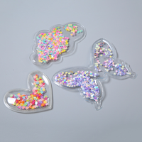 Étiquettes gonflables personnalisées en PVC - Forme irrégulière, logo imprimé à paillettes, ornements suspendus gonflables de haute qualité OEM/ODM