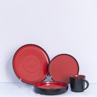Services de table en porcelaine rouge et noire avec bols, assiettes creuses, tasses à café et soucoupes - Lavables au lave-vaisselle, écologiques