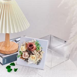 <span class=keywords><strong>Cadeau</strong></span> de la Saint-Valentin à <span class=keywords><strong>sa</strong></span> petite amie DIY Roses conservées Fleurs éternelles Miroir Boîte-<span class=keywords><strong>cadeau</strong></span> avec longue durée 3-5 ans - Product Image 3