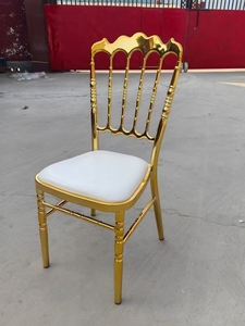 Chaises <span class=keywords><strong>de</strong></span> banquet <span class=keywords><strong>de</strong></span> mariage pour hôtel, dossier <span class=keywords><strong>Napoléon</strong></span>, chaises <span class=keywords><strong>de</strong></span> salle à manger en fer électroplaqué, table et chaises <span class=keywords><strong>de</strong></span> restaurant - Product Image 1