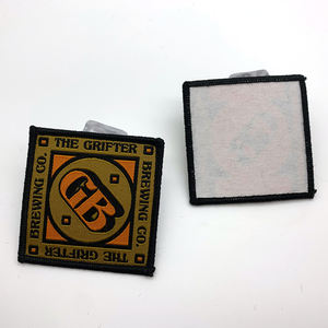 Parche tejido de poliéster personalizado para ropa, insignia tejida de marca con logotipo personalizado para uniforme - Product Image 4