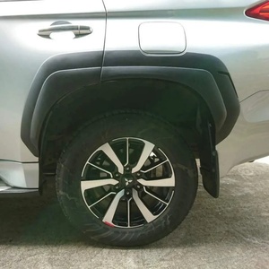 KQD Protection de garde-boue en ABS noir style OEM/ODM, très vendue, avec garantie d'un an pour Mitsubishi Pajero Sport - Product Image 2