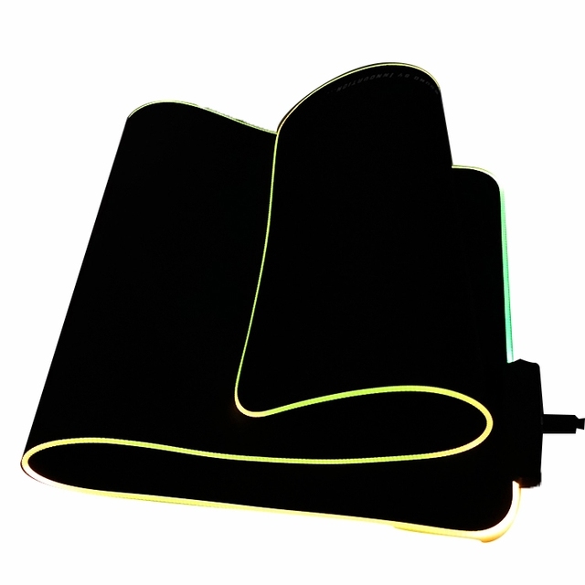 Large Size XXL RGB LED Lighting Keyboard and Mouse Mat Vibrating Shining Long Desk Mat Gaming Pad with Anti-Slip Mousepad