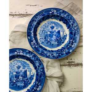 Ensemble Wedgwood de trois élégantes assiettes à soupe de luxe décorées de motifs Ferrara, vaisselle ovale en céramique personnalisable, matériau ABS, fabriqué en Italie, kg - Product Image 4