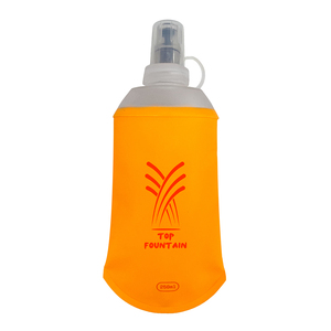 Bouteille d'eau souple pliable en TPU écologique OEM ODM MINI avec couvercle anti-poussière, capacité de 1L, design tendance - Product Image 5