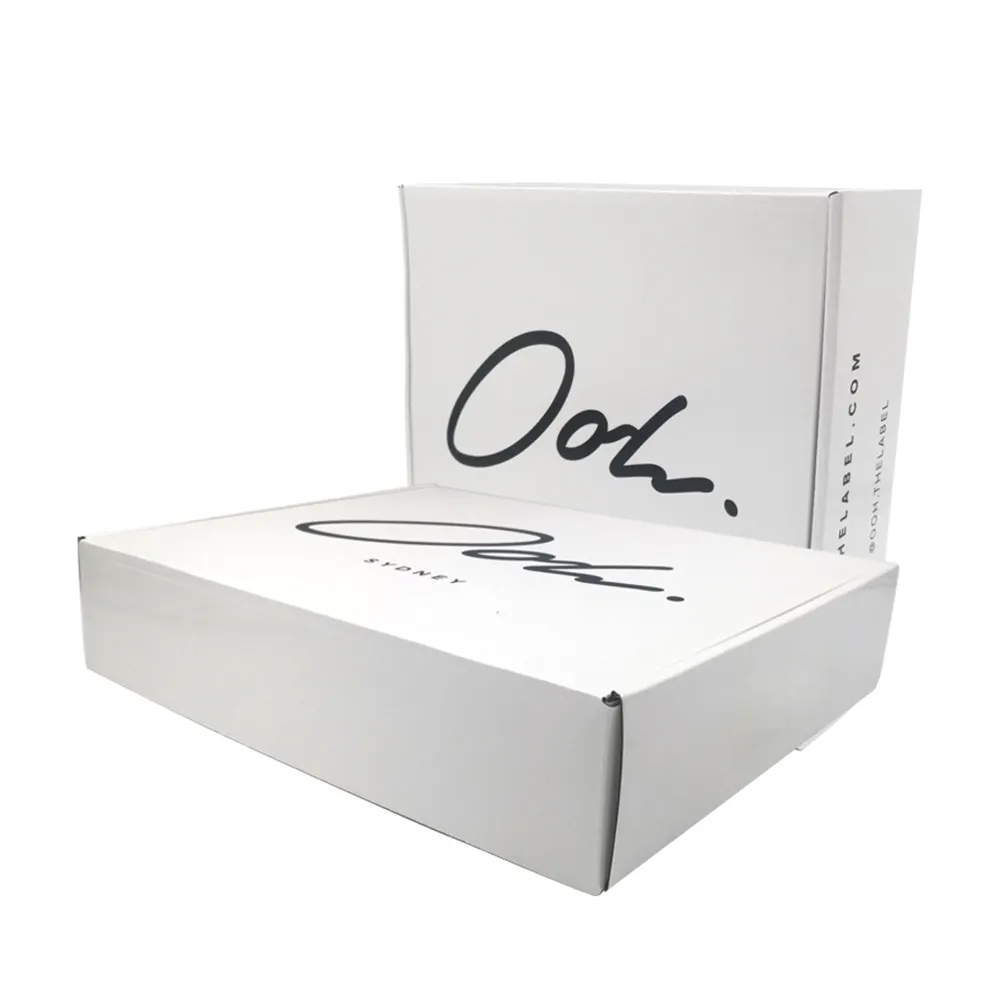 एड नालीदार प्लास्टिक बॉक्स नालीदार कार्डबोर्ड पैकेजिंग बॉक्स डबल नालीदार सफेद मेलिंग बॉक्स