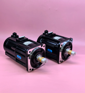 มอเตอร์ SGM7G-09AFC6C ของแท้ 850W แรงเฉื่อยปานกลาง พร้อม DC24V รองรับตัวเข้ารหัสแบบเพิ่มค่า 24 บิต - Product Image 3