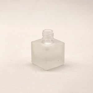 ขวดแก้วกระจายน้ำหอมในรถยนต์ขวดน้ำหอมเครื่องกระจายน้ำหอมปรับอากาศในรถยนต์สำหรับรถยนต์ - Product Image 5