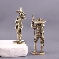 Nouveau 1 pièce Figurine de pêcheur en laiton et cuivre, style rétro classique, objet décoratif de bureau en bronze, artisanat et ornements