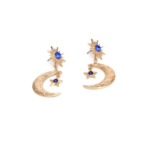 MY1328 Fashion Gold <strong>Earrings</strong> Alloy <strong>Star</strong> <strong>and</strong> <strong>Moon</strong> <strong>Earrings</strong> for Women European <strong>and</strong> American Jewelry Wholesale - Product Image 2