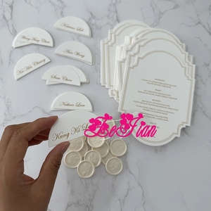 Cartes <span class=keywords><strong>de</strong></span> <span class=keywords><strong>menu</strong></span> <span class=keywords><strong>de</strong></span> <span class=keywords><strong>mariage</strong></span> élégantes et personnalisées avec nom d'invité, sceaux <span class=keywords><strong>de</strong></span> cire exquis et impression simple face et couleur - Product Image 1