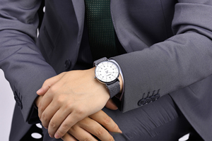 <span class=keywords><strong>Montre</strong></span> à quartz simple et tendance, boîtier en alliage, blocs <span class=keywords><strong>de</strong></span> couleur <span class=keywords><strong>de</strong></span> <span class=keywords><strong>luxe</strong></span>, ODM, en solde, liquidation - Product Image 3
