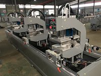 Machine à souder à trois têtes pour fenêtres en PV/UPVC pour 30 fenêtres ° ~180 °   Soudage à angle arbitraire