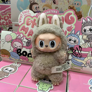 Коллекционная игрушка <span class=keywords><strong>Labubu</strong></span> Pop Mart, оригинальная, готова к немедленной доставке в США - Product Image 1