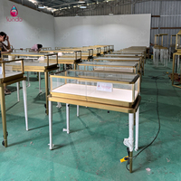 Vitrine de présentation de bijoux Sundo Gold, vitrine en verre autoportante, aménagement de magasin de bijoux, verrouillable, éclairage LED, fabricant OEM