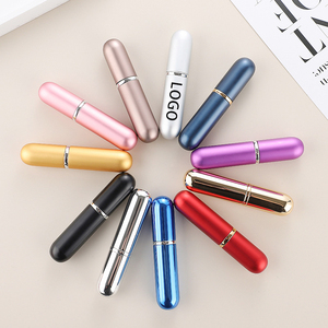 Botella <span class=keywords><strong>de</strong></span> Perfume Cilíndrica <span class=keywords><strong>de</strong></span> Aluminio Personalizada <span class=keywords><strong>de</strong></span> 3ml 6ml, Botella <span class=keywords><strong>de</strong></span> Perfume <span class=keywords><strong>de</strong></span> Metal Personalizada con Pulverizador Fino para Rellenar Perfume - Product Image 1