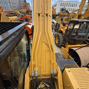 Caterpillar utilisé 325C pompe d'excavatrice de 25 tonnes pour le moteur de matériel de construction pour des chantiers de construction d'opérations minières - Product Image 5